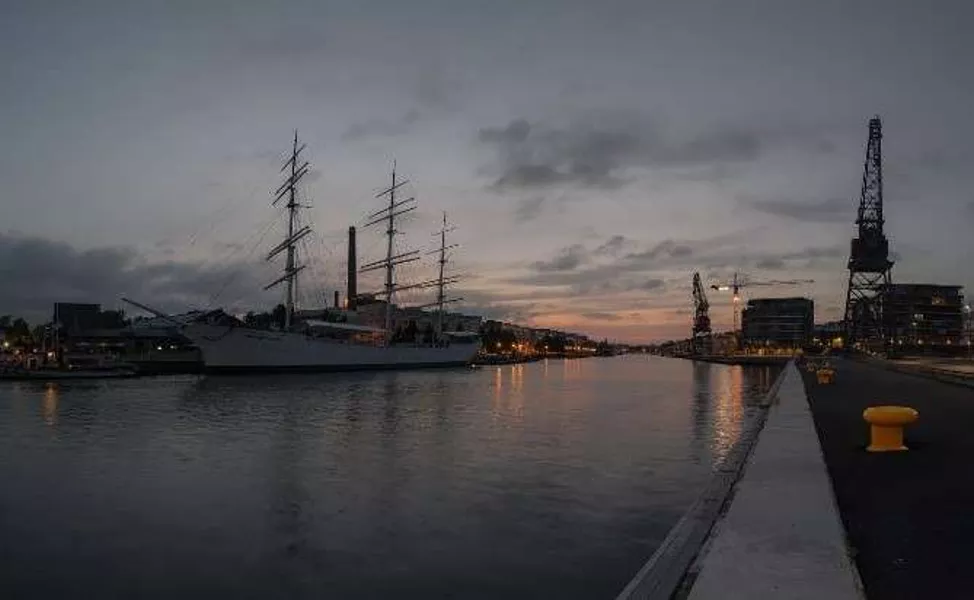 the dockyard of Turku on a cold late evening